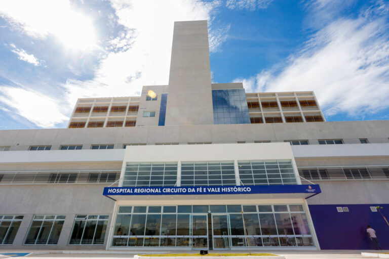 Governo de São Paulo inaugura Hospital Regional de Cruzeiro com investimento de R$ 153 milhões